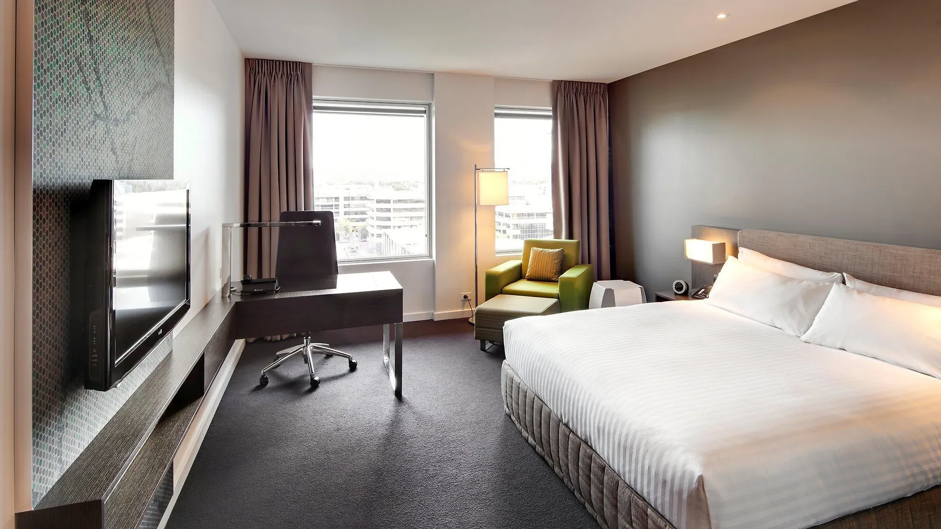 Pullman Adelaide Hotel