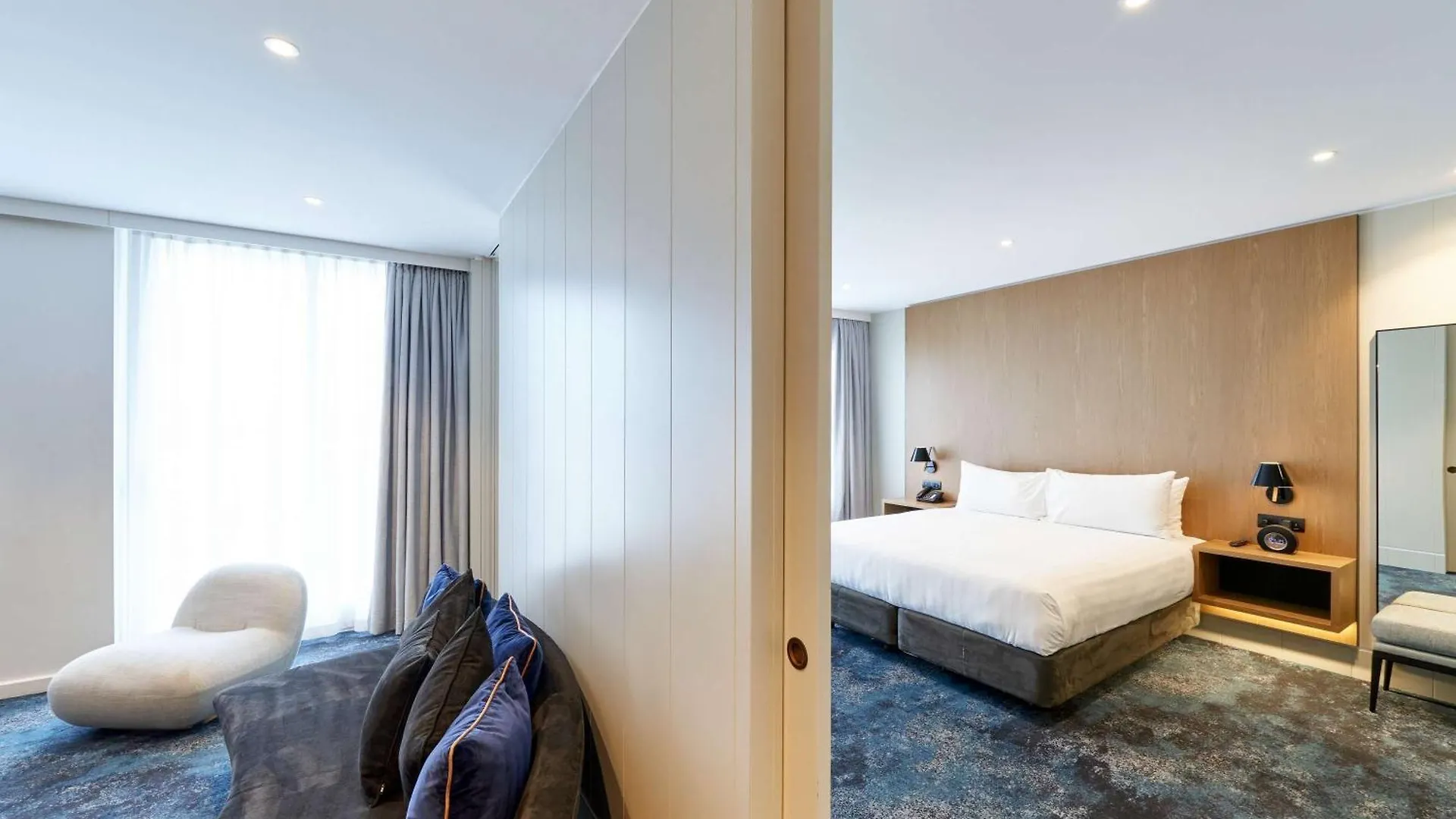 Pullman Adelaide Hotel