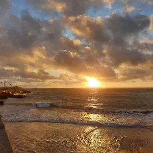 Luz Del Faro , Cadiz Spain