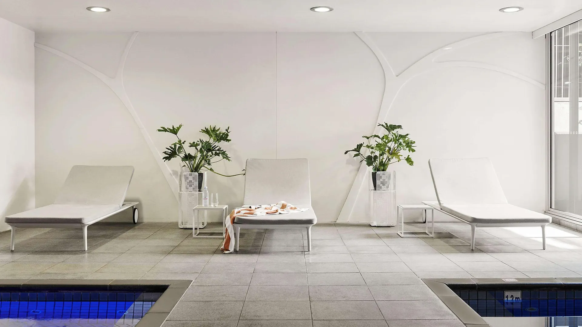 Pullman Adelaide Hotel 5*,